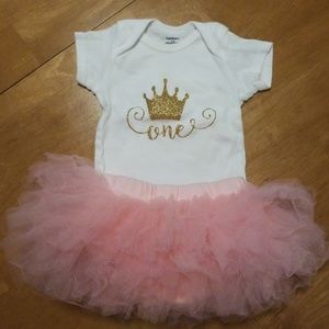 Baby Girl FIRST BIRTHDAY Outfit